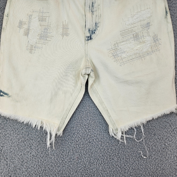 Oak & Acorn Men's Super Distressed Bleached Jean Short Sz 28 Raw Hem Punk Grunge - Picture 2 of 11